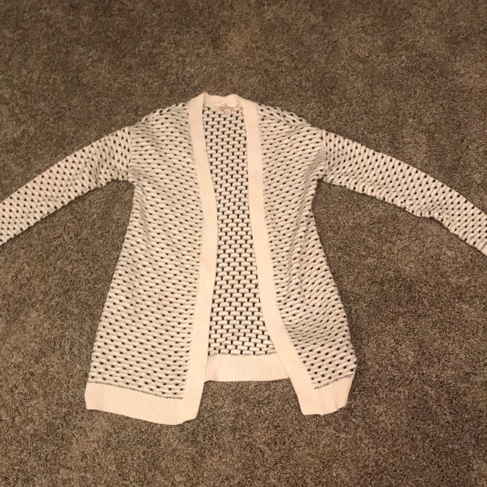 Women’s sweater!
